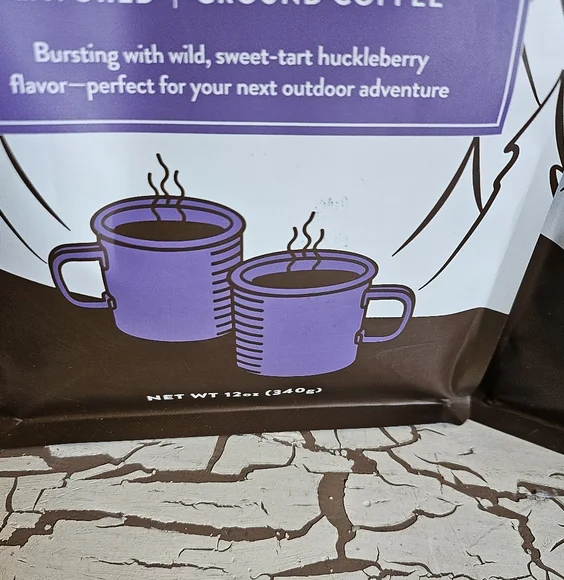 3/$15 NEW Creekside Mallow Co Huckleberry Flavored Ground Coffee Lot Of 2 - Picture 2 of 3
